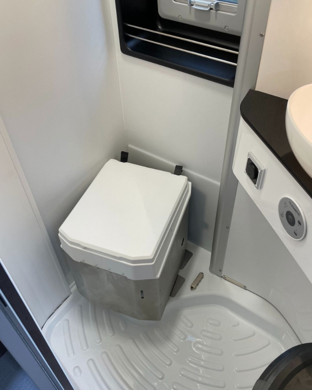 Pössl Summit Prime 640