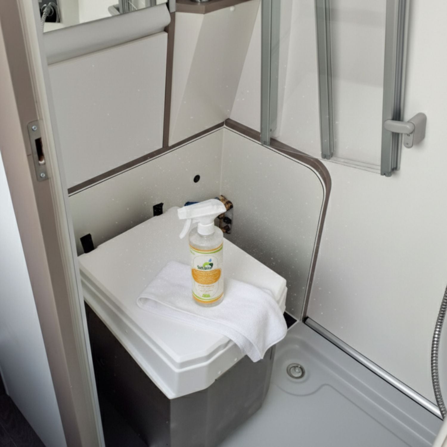 Solbio Reiniger für Trenn- & Komposttoiletten (0,5L pro Flasche)